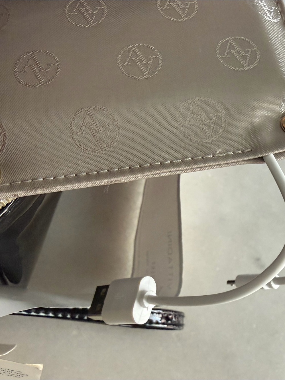 Adrienne Vittadini Black Patent Charging Wristlet - Picture 8 of 10